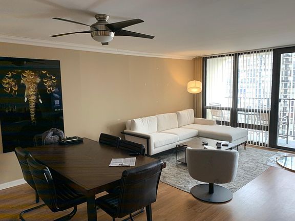 4th image of 1636 N Wells St #30O9