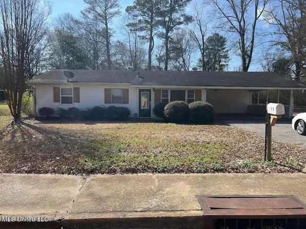 607 Lucas St, Kosciusko, MS 39090