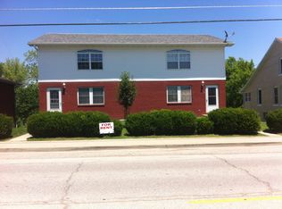 403 E Main St, Linn, MO 65051