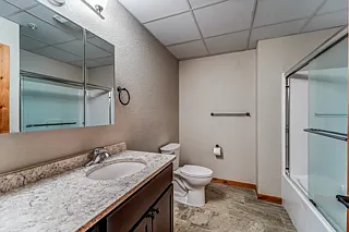 Sunset Place Apartments — Photo 19
