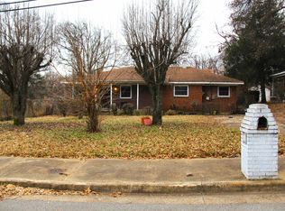 51 E Belle Haven Rd, Memphis, TN 38109