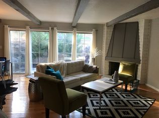 7802 W 102nd St, Overland Park, KS 66212