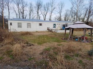 12 Hardinsburg Rd, Fordsville, KY 42343
