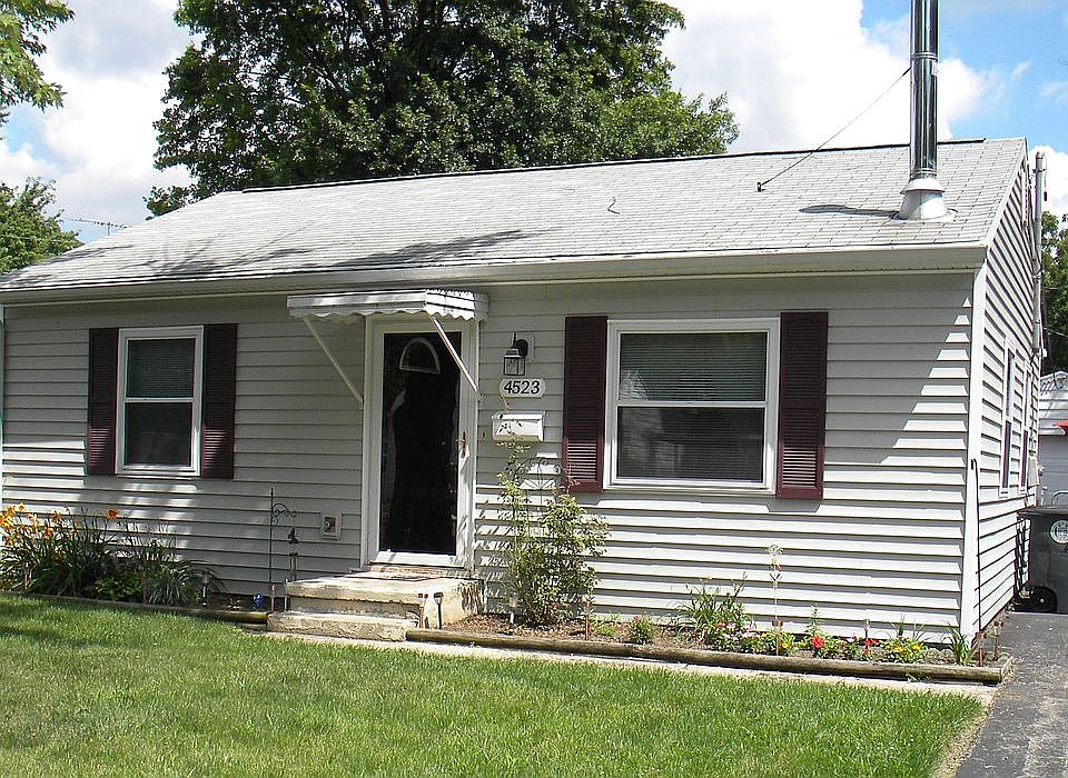 1st image of 4523 Farnham Ave