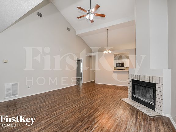 4th image of 5116 Wedgewood Dr