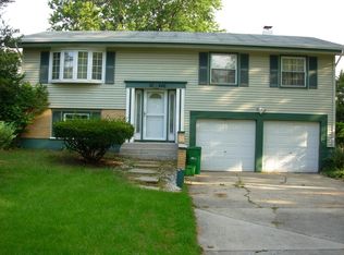 20W446 22nd St, Lombard, IL