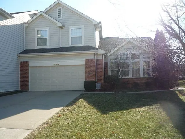 16860 Chesterfield Bluffs Cir photo 1