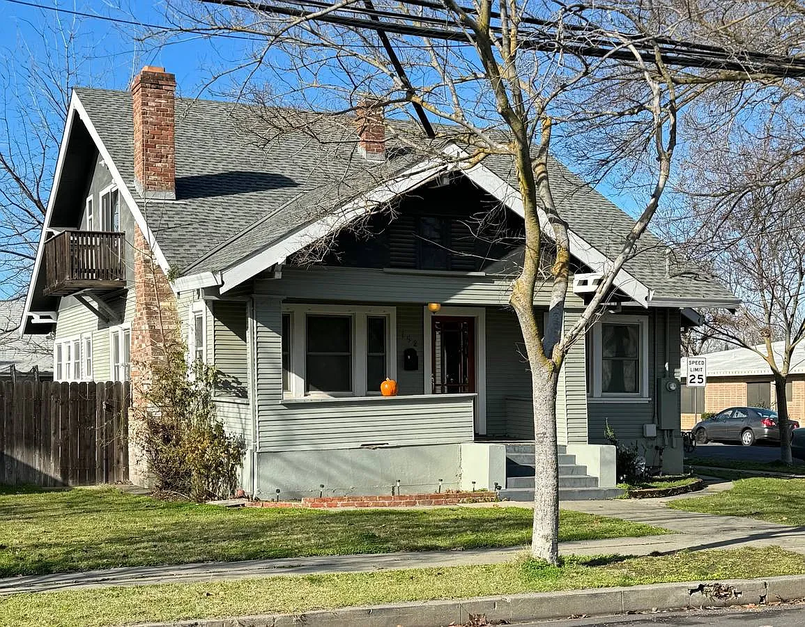 152 Walnut St photo 1