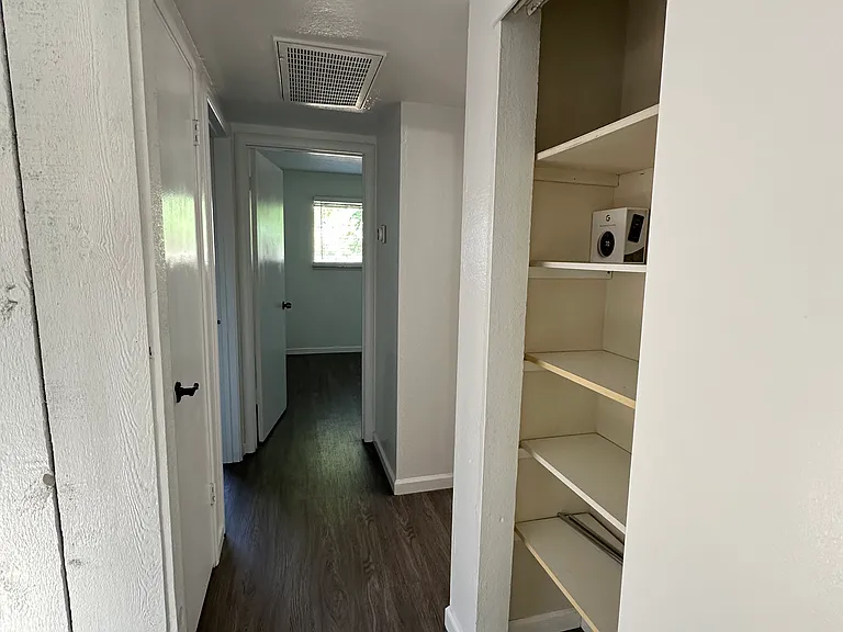 4944 Summerwood Cir #4944 — Photo 7