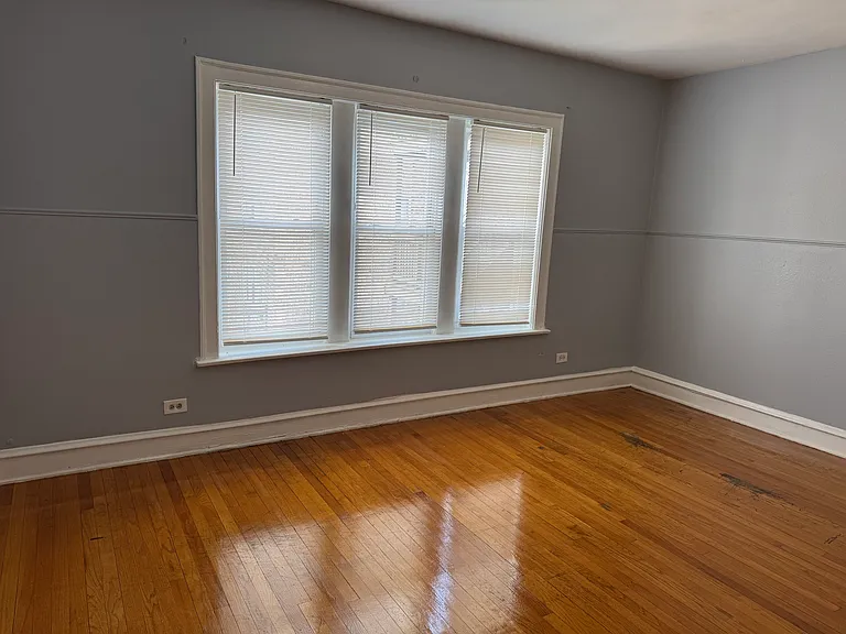 7749 S Kingston Ave #3 — Photo 3