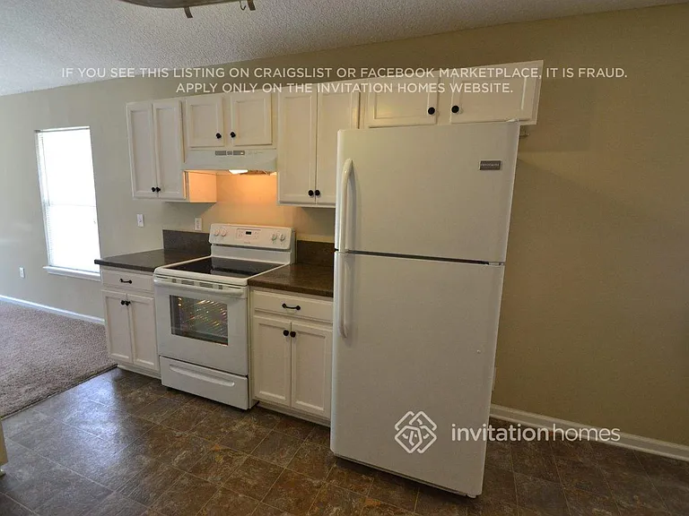 8040 Tuxford Ln — Photo 5