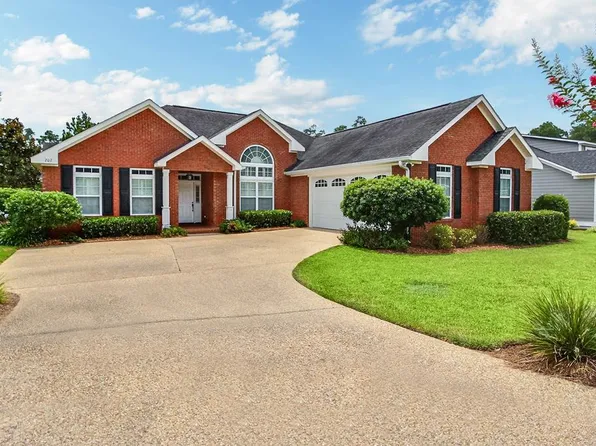 207 Summercreek Cv, Thomasville, GA 31792