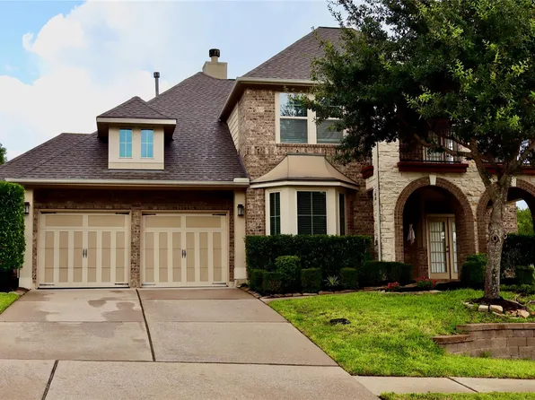 1041 Cedar Forest Dr, Conroe, TX 77384