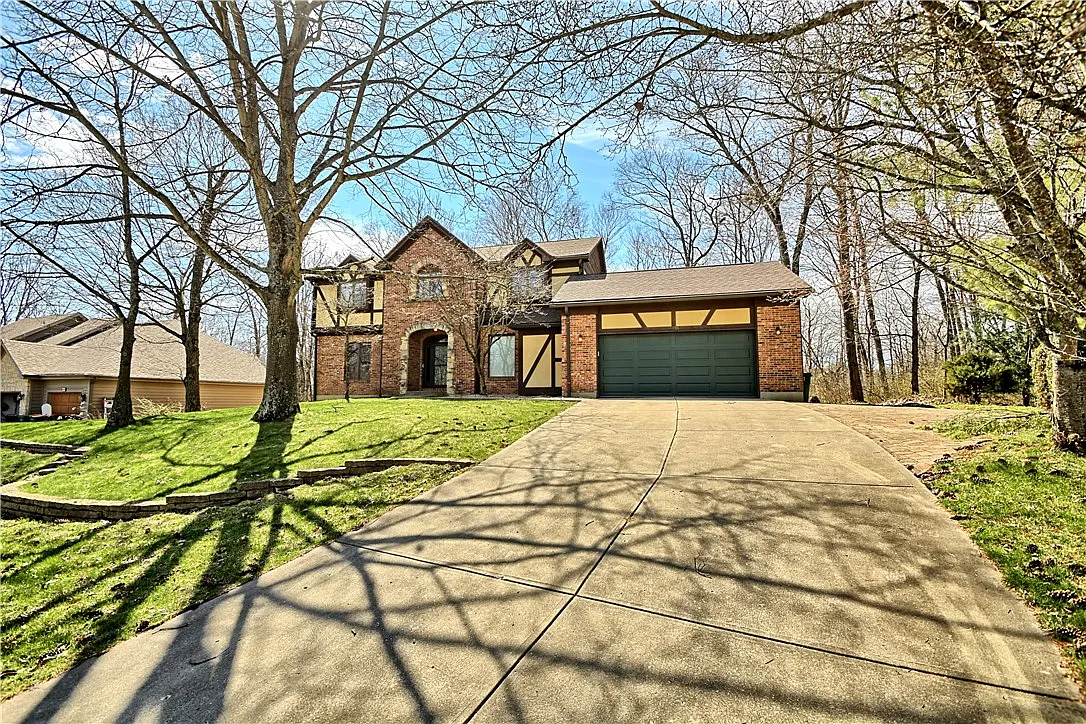 8711 Nicole Ln photo 1