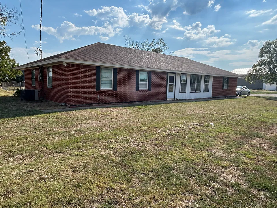 6200 N FM 157