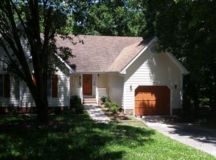 27 Joci Ct, Durham, NC 27704