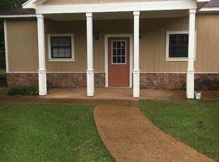 766 County Road 215, Abbeville, MS 38601