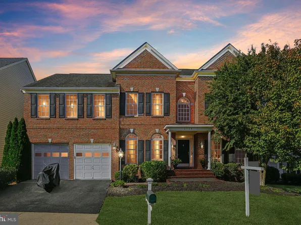 5716 Macintosh Loop, Haymarket, VA 20169