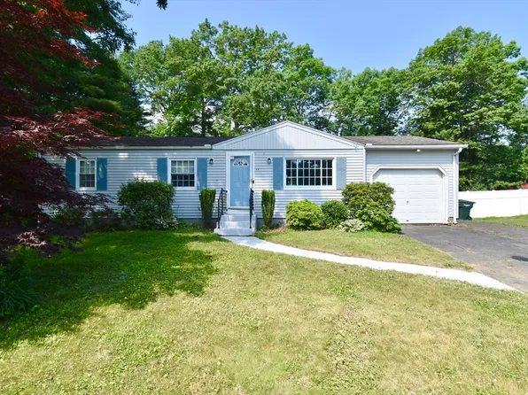 44 Thyme Ln, Springfield, MA 01129