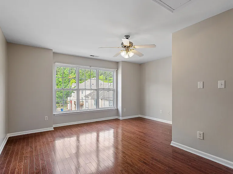 10028 Blackwell Dr — Photo 18