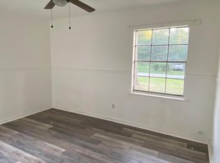 926 N Live Oak St, Carthage, TX 75633