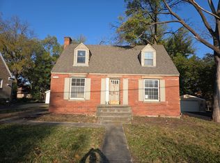 3S276 Gates Pl, Warrenville, IL 60555
