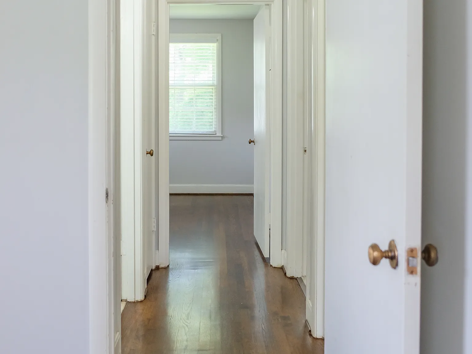 2 bed, 960 sqft, $1,550 — Photo 4