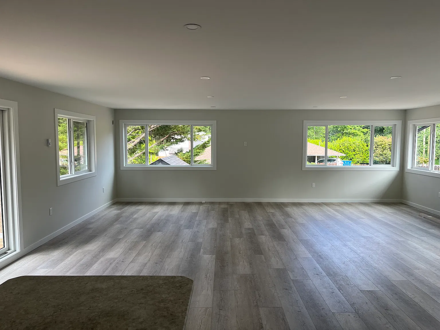 3 bed, 1700 sqft, $3,200 — Photo 4