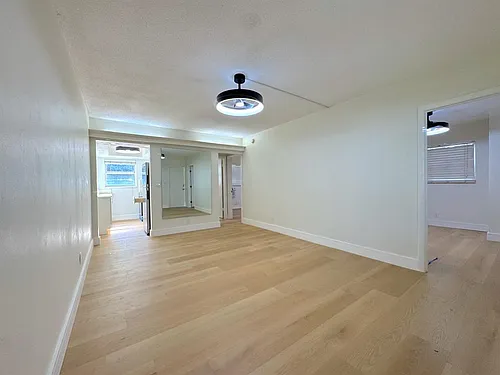 2815 NE 33rd Ave #106 Photo 1