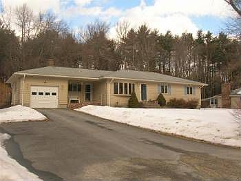 1st image of 16 Sunland Dr