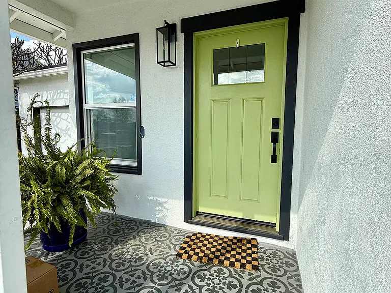 8641 Milton Ave — Photo 12