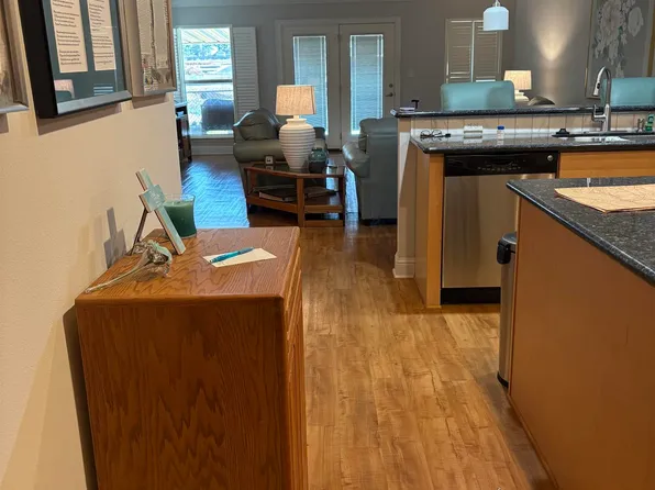 1506 Garner Ln, Longview, TX 75605