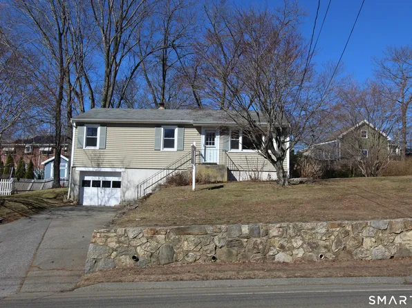 84 Marshall Lane, Derby, CT 06418