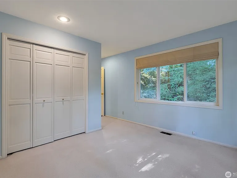 9701 SE 5th St — Photo 24