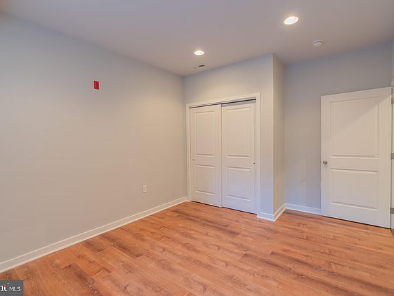 3rd image of 1216-18 N 5th St #29