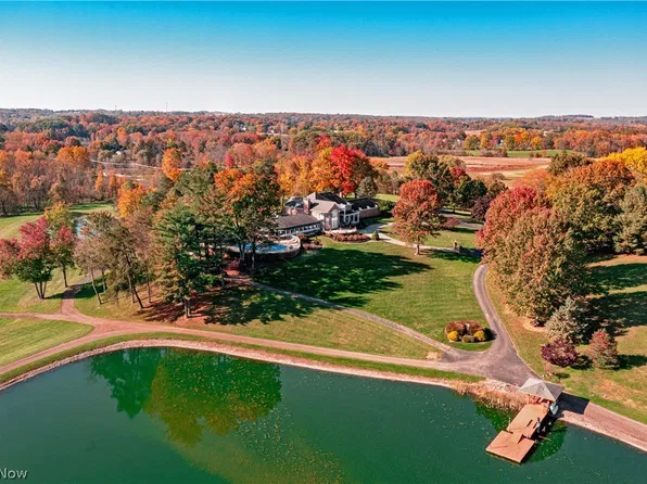 7575 Benner Rd, Canal Fulton, OH 44614