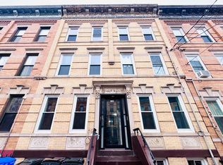 1688 Gates Ave #1L, Ridgewood, NY 11385