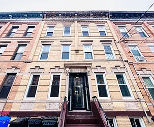 1688 Gates Avenue, #1L