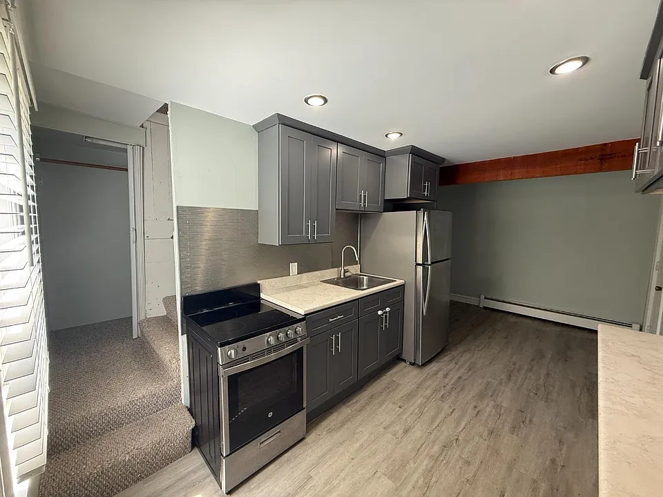 25 Old Orchard Rd #C