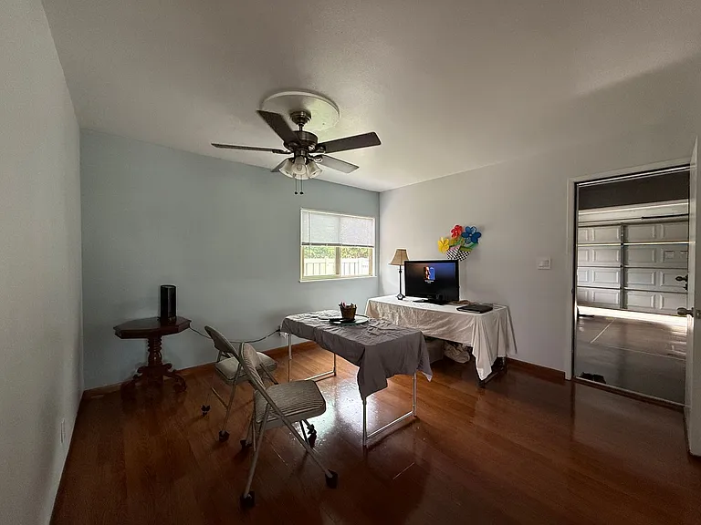 94-1098 Awalua St — Photo 15