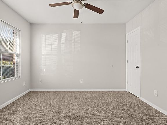 4th image of 1050 Wheel House Ln