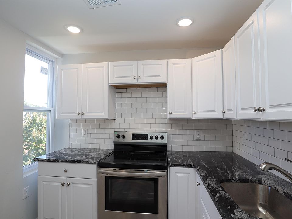 1st image of 2635 Cecil B Moore Ave Floor 2