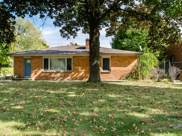 1803 Heath Ct, Benton Harbor, MI 49022