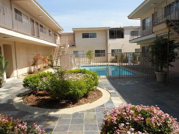 16945 Blackhawk St APT 6, Granada Hills, CA 91344