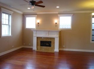 801 S Racine Ave, Chicago, IL 60607