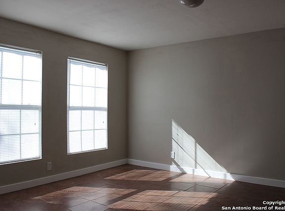 5th image of 871 Lee Hall