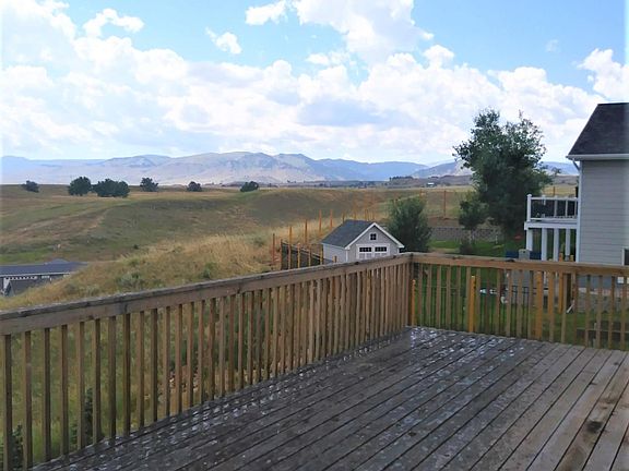 3rd image of 501 S Pinnacle Dr
