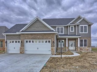 1215 English Oak Dr, Champaign, IL