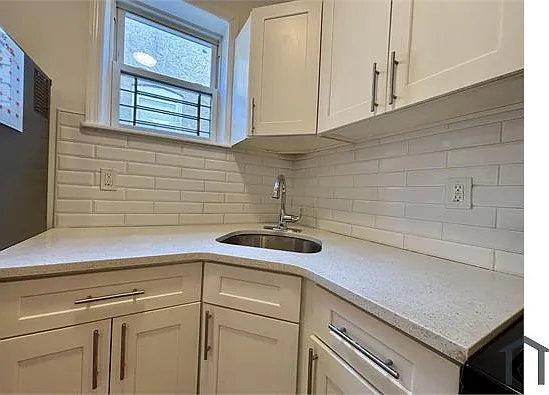 3367 Fenton Ave #3 — Photo 6