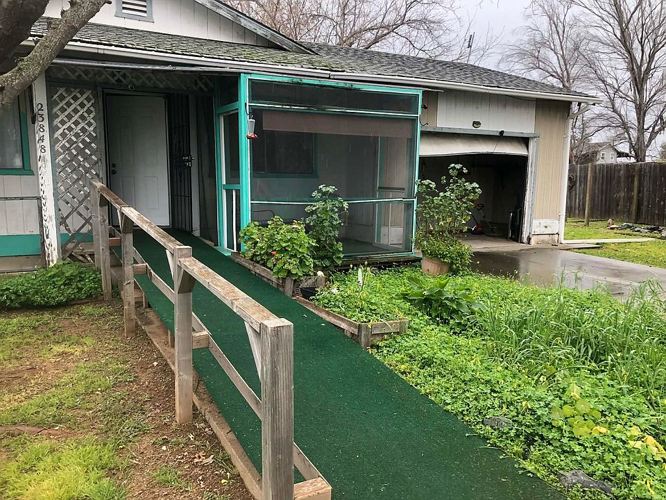 1st image of 23848 Hoag Rd
